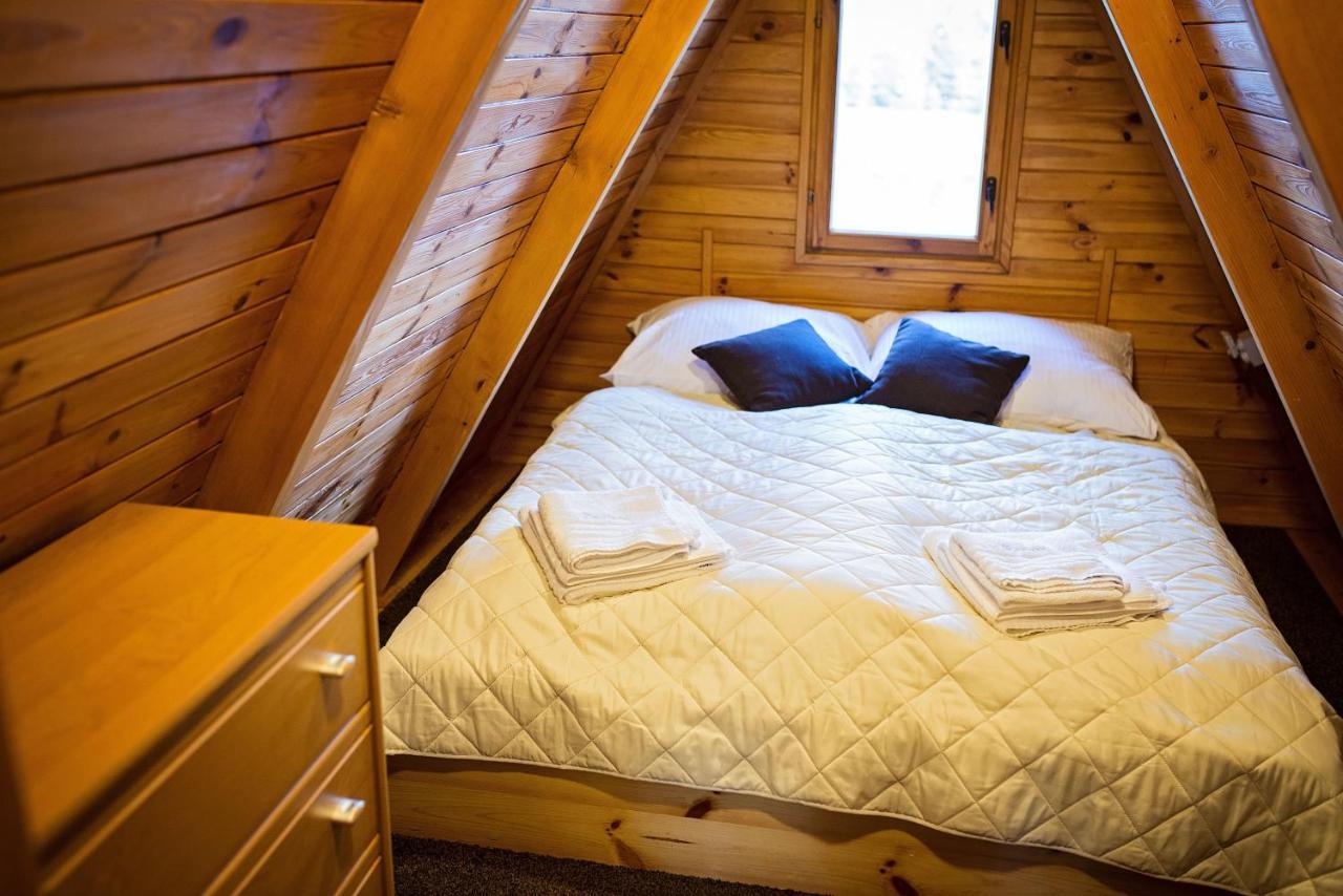 Lodges Zacisze I Гижицко Экстерьер фото